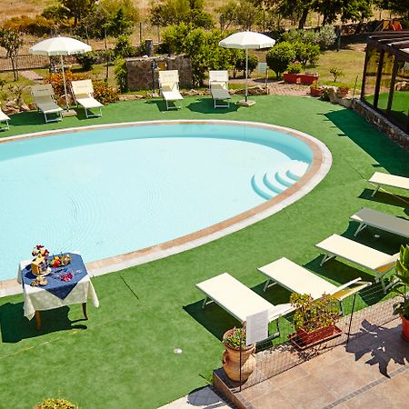 Hotel Cala Mirto Budoni Exterior foto