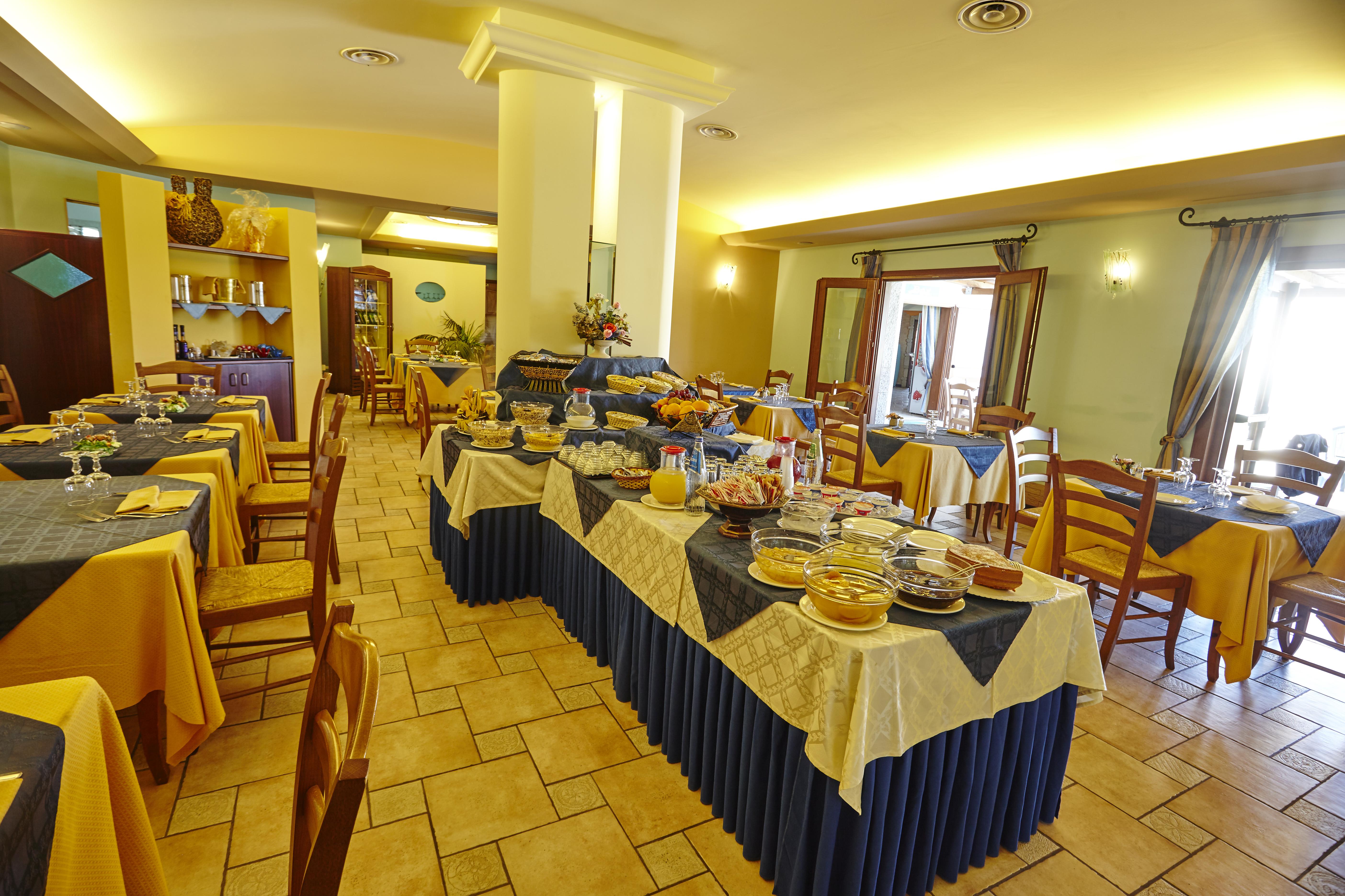 Hotel Cala Mirto Budoni Exterior foto