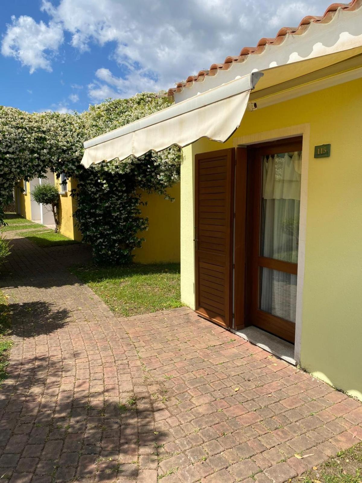 Hotel Cala Mirto Budoni Exterior foto